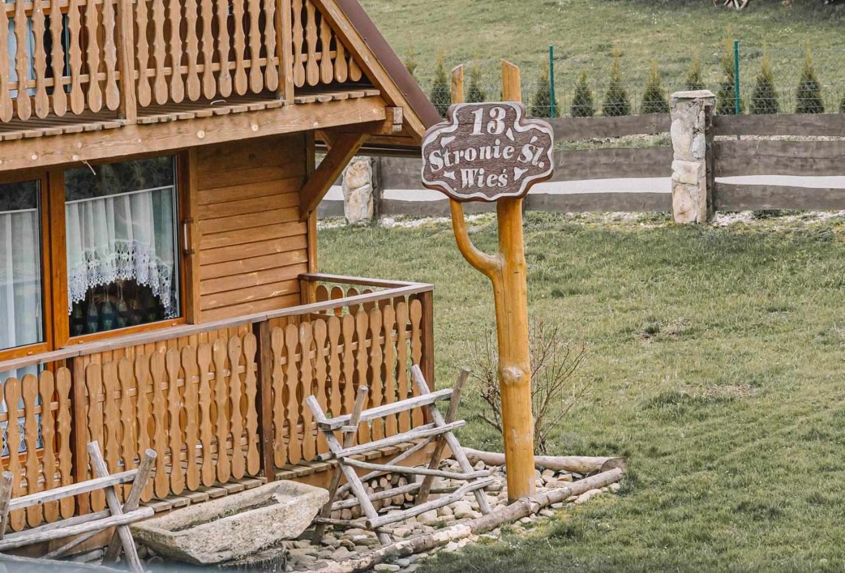 Gorskie Chatki Krysi I Piotrka Bursztynowy Строне-Слёнске Экстерьер фото